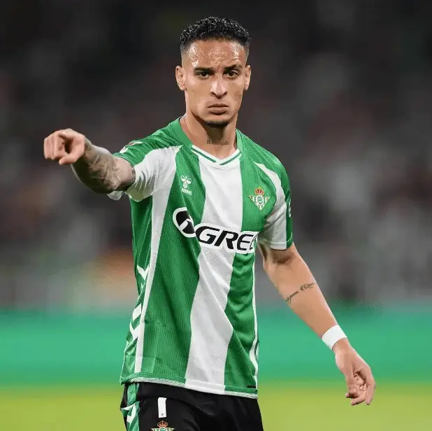 甲后, 亚尔上演了